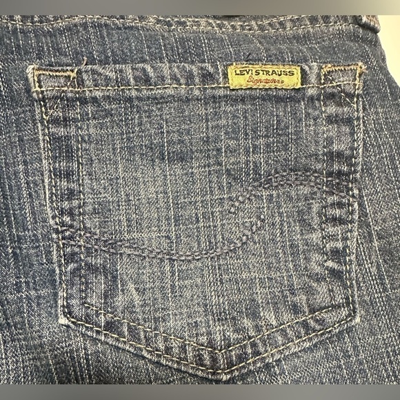 Levi Strauss Signature Women’s Juniors Size 9 Medium Denim Blue Jeans EUC - Picture 6 of 8